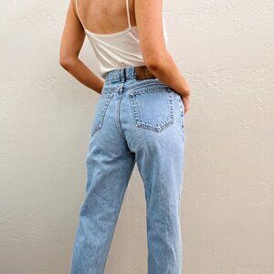 Vintage 1990's Calvin Klein Light Wash Straight Leg High Rise Mom Jeans